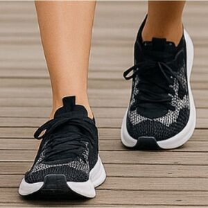 - Pajar  - runners leather & fabric-black & white-platform - preloved